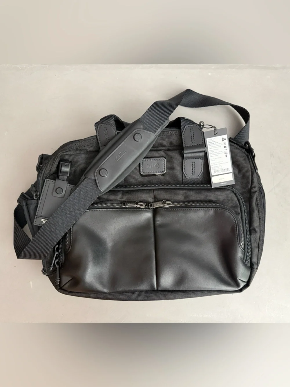 TUMI Alpha bravo black laptop briefcase messenger bag w/ shoulder strap